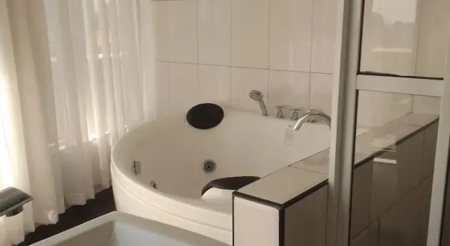 Номер Standard Дуплекс с балконом Smarts furnished apartments