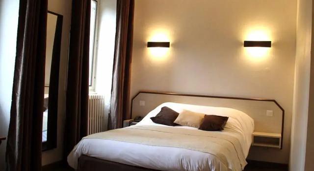 Logis Hostellerie Des Monts Jura, Boek Hotel Hotels in Franche-Comte met ontbijt, Ontbijt