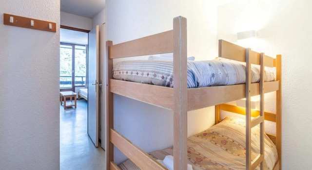 Slope-access Morillon Apartment for 4