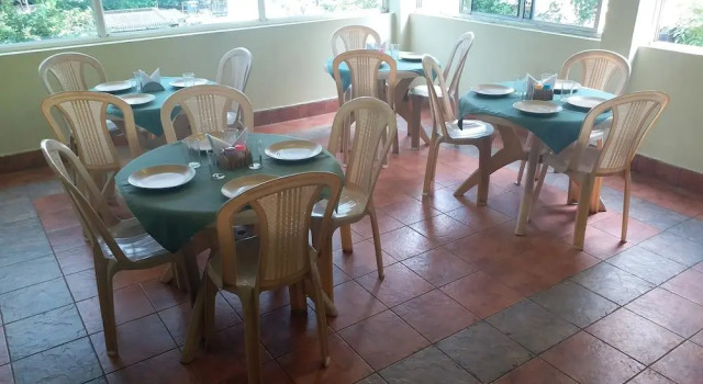 OYO 19939 Bhammar's Inn, Prenota Hotel Ballygunge 