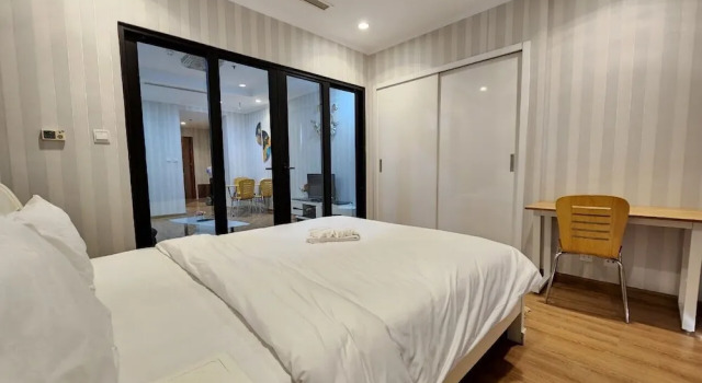 Royal City Vinhomes Apartment