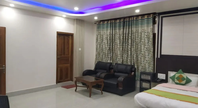 Executivo quarto Ziro Palace Inn
