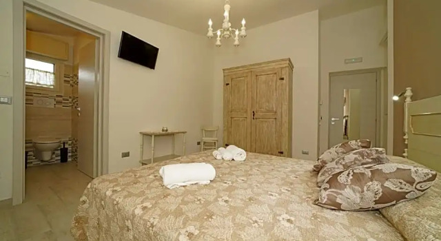 Quarantotto B&B, Забронировать Отель «постель и завтрак» Пуегнаго дель Гарда Брешиа