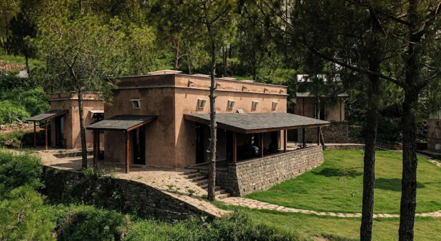 Amaya Kasauli, Book Villa Kasauli 