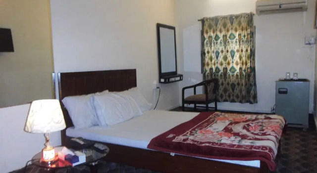 Executive Double room with park view Hilltop Hotel