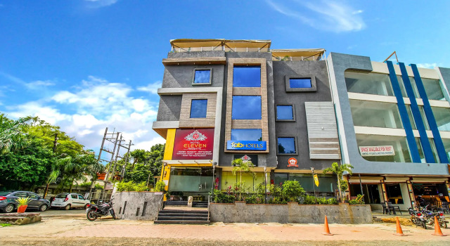FabHotel Eleven Heights, Забронировать Отель Отели штата Махараштры 3 звезды, 3*
