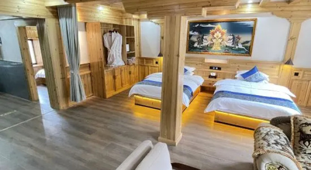 Семейный люкс Deluxe 7Days Premium Shenzhen High Speed Rail North Station Minzhi Branch