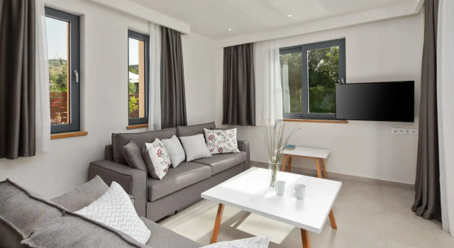 Perithia Suites