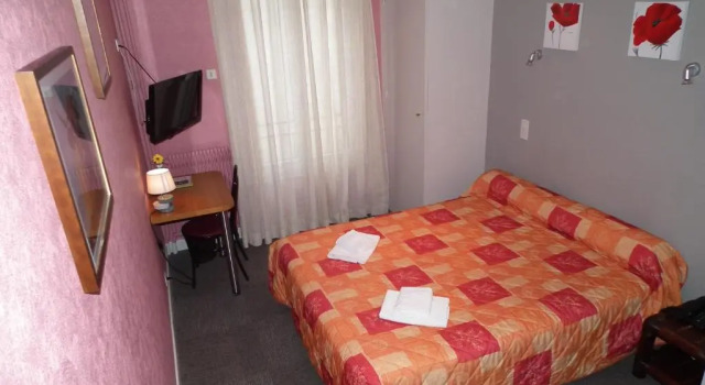 Номер Economy Hôtel de lAviation