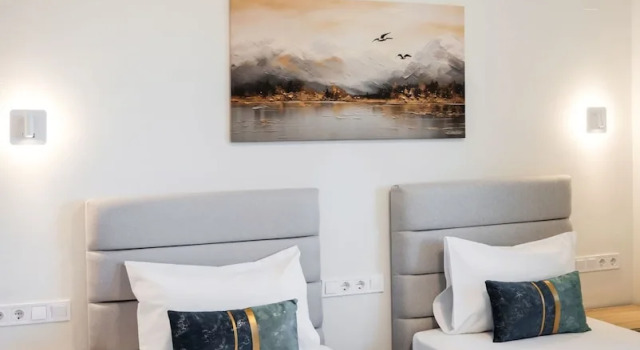 Апартаменты Asmira Apartments