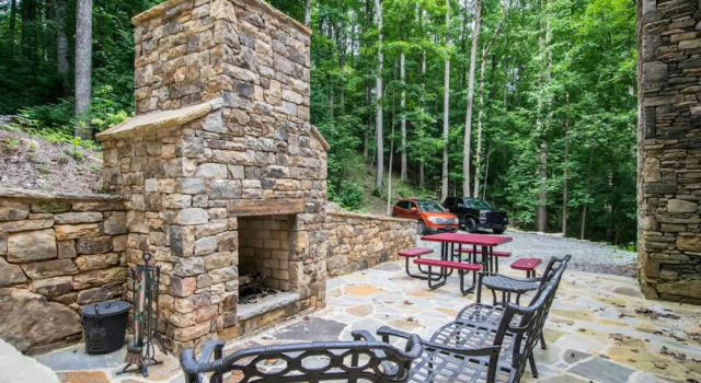 Люкс Epic 1BR Cabin w Outdoor Fireplace 5 Min to Town