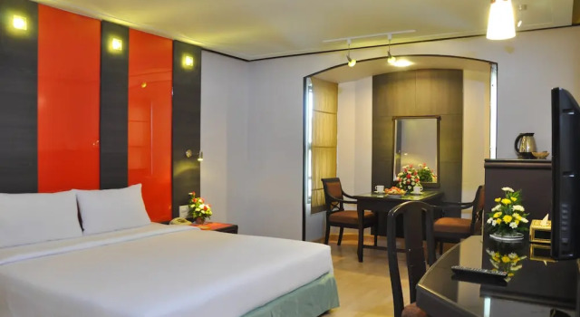 Люкс Grand с балконом BP Grand Suite Hotel