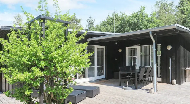 Коттедж 4 Star Holiday Home in Hals