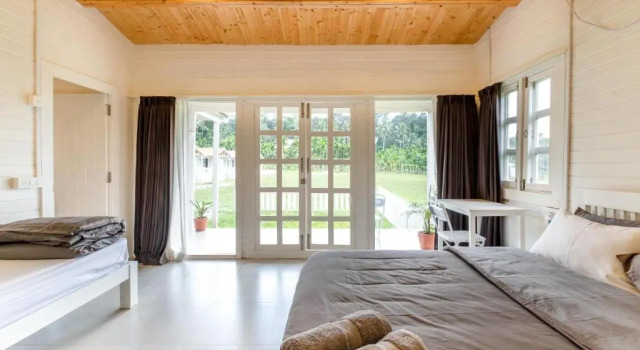 Out house, 1br, Stay, Dine and Fitness by Roamhome