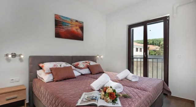 Апартаменты Seafront Apartments Nana