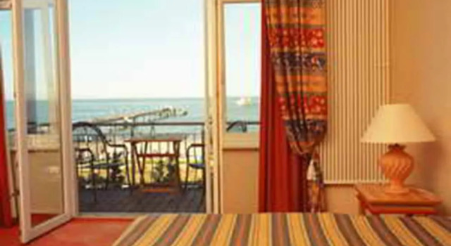 Двухместный номер Standard с балконом и с видом на океан Strandhotel Möwe