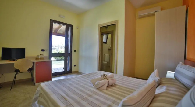 B&B La Casa di Attilio, Забронировать Отель «постель и завтрак» Отели Пунта-Прошутто с парковкой, Парковка