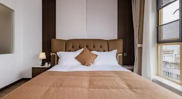 Люкс Deluxe Yunnan Homestay (Kunming Railway Station)