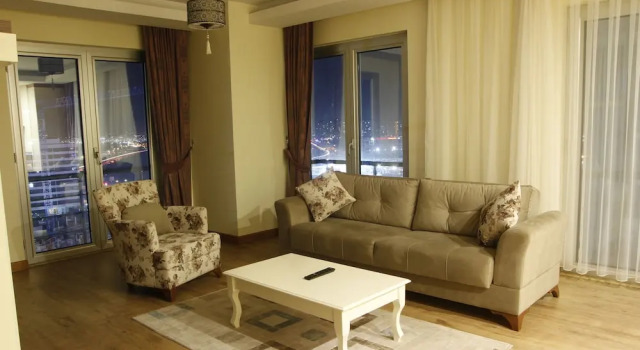 Fly Suites