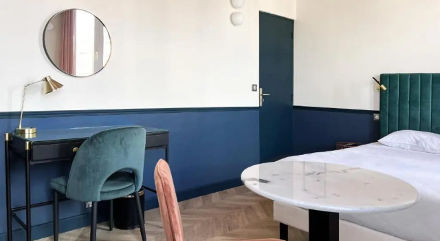 Двухместный номер Comfort с балконом Hôtel Biskui