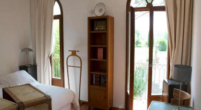 La Ferme Rose, Забронировать Отель Отели Мустье-Сент-Мари 3 звезды, 3*