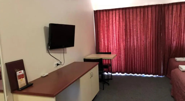 Номер Deluxe Outback Quarters Motel Hay