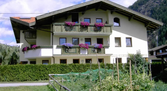 Апартаменты Hotel Bergwelt