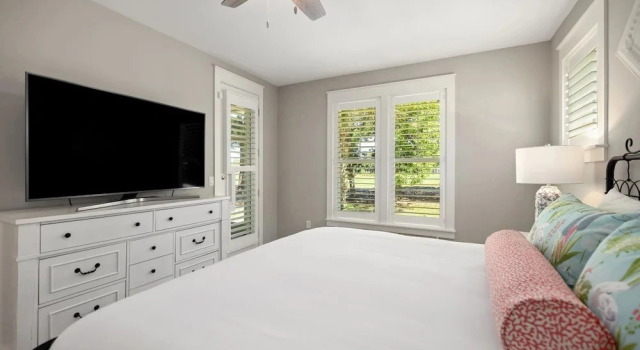 Коттедж 1365 Laurel Grove 3 Bedroom Home
