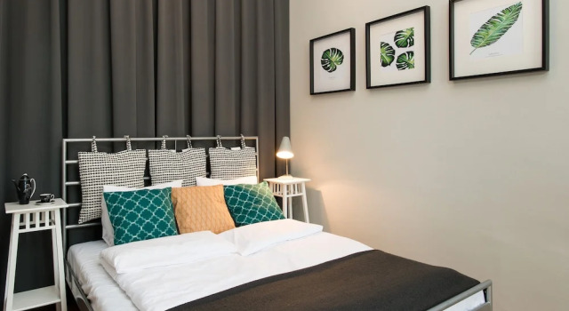 Wawelove Spacious 3 Bedroom Apartment, Забронировать Апартаменты/квартира Апартаменты Кракова, рядом с Церковь Святого Франциска Ассизи, Апартаменты/квартира