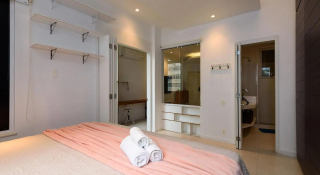 Apartamento de Luxo 500m da Praia de Copacabana e Ipanema e do Metro