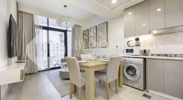 520 Bloomfields 1BR Azizi Riviera