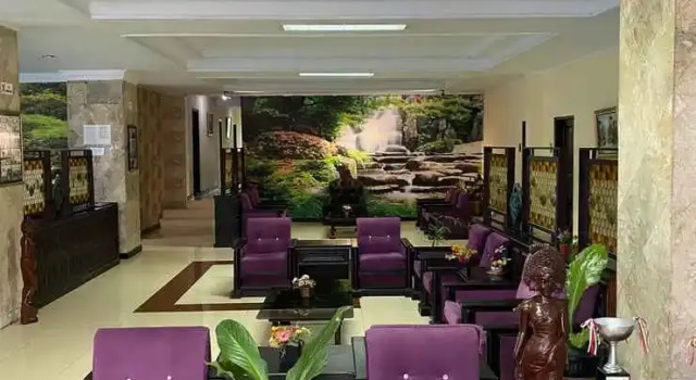Nikita Palace, Book Hotel Hotels in Sumatra with Breakfast, Breakfasts