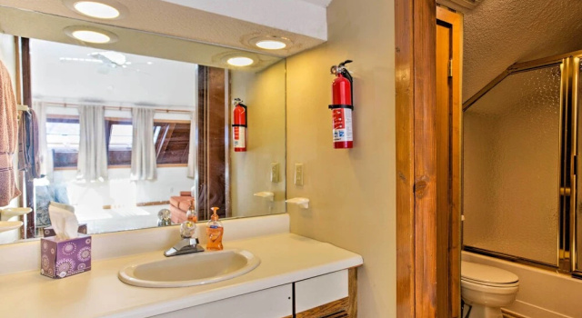 Апартаменты All-season Base in Beech Mountain, Pets Welcome!