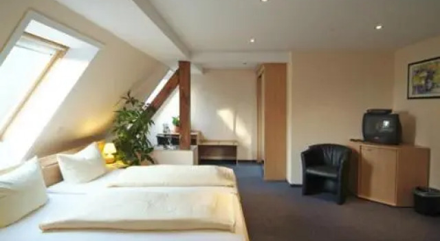 Hotel Stone, Забронировать Отель СПА-отели Цингст, SPA-услуги