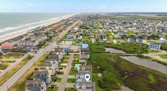 Студия Palm Beach North by Topsail Realty