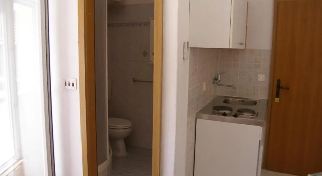 Студия с балконом Apartment Davorka
