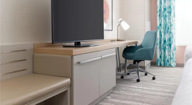 Четырёхместный номер Standard Hilton Garden Inn Walnut Creek