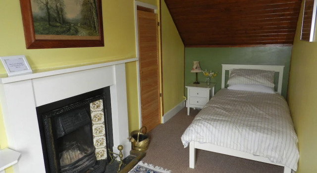 Highland Holiday Homes 1 Craggan Cottage, Забронировать Дом для отпуска Виллы Северо-Шотландского нагорья, Вилла