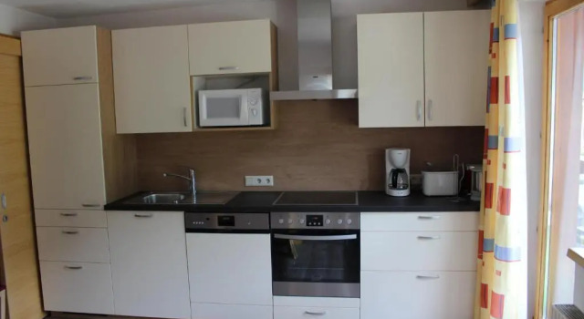 Апартаменты с 3 комнатами с балконом Haus Birgit