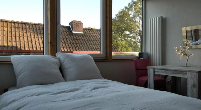 Betsie`s Place, Prenota Hotel Uplengen Bassa Sassonia