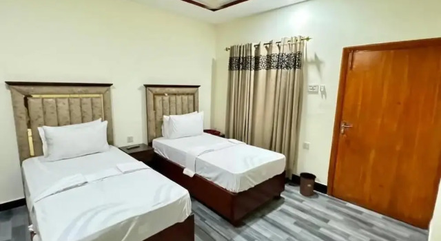 Двухместный номер Standard с видом на город Rose Lodges Guest House G-9 Peshawar Mor Islamabad