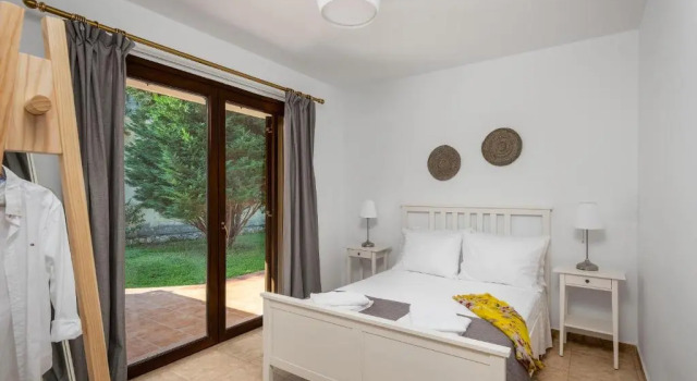 3 Roses Residence, Забронировать Отель Отели Афанду с парковкой, Парковка