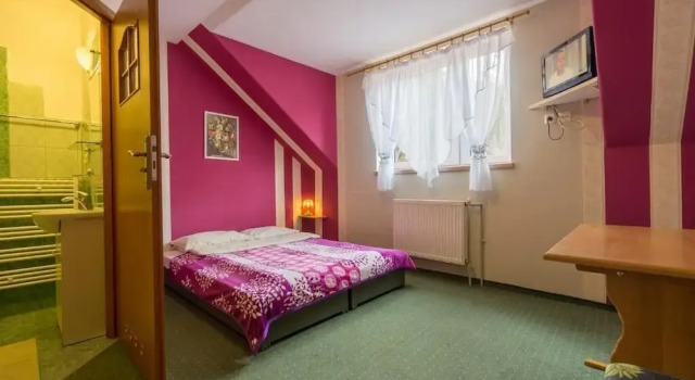 Harmont Montis (dawna Zającówka) leśna enklawa w centrum miasta
