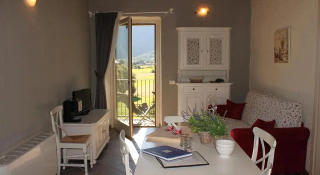 Номер Standard Borgo Erbiola