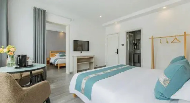 Люкс Deluxe Anji Luohuaju Homestay