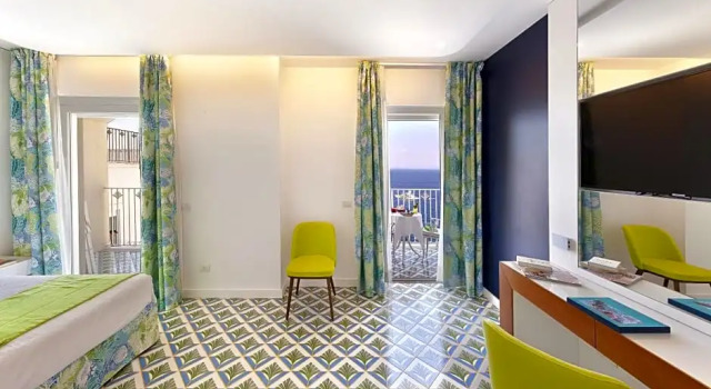 Номер Standard с балконом Grand Hotel Riviera