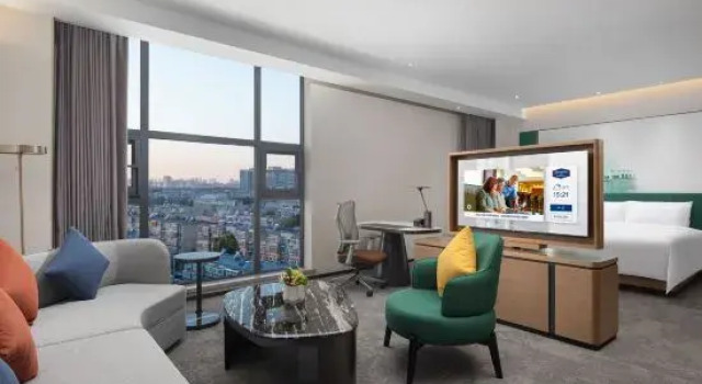 Люкс Hampton by Hilton Jinan Railway Station（Colorful Wuzhou Commercial Plaza )