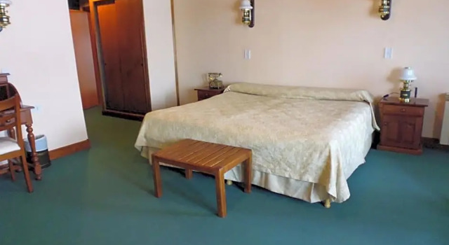 Полулюкс Tolkeyen Ushuaia Hotel