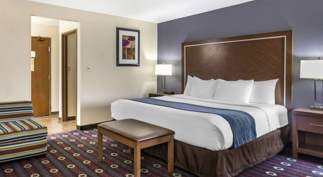 Двухместный люкс Comfort Inn Tulsa Midtown