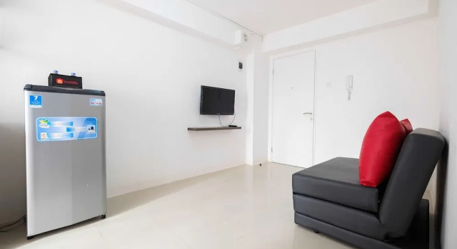 Номер Standard Simple & Cozy 1BR @ Bassura Apartment Near to Bassura City Mall